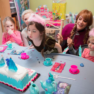 How to Decorate for Your Princess Party